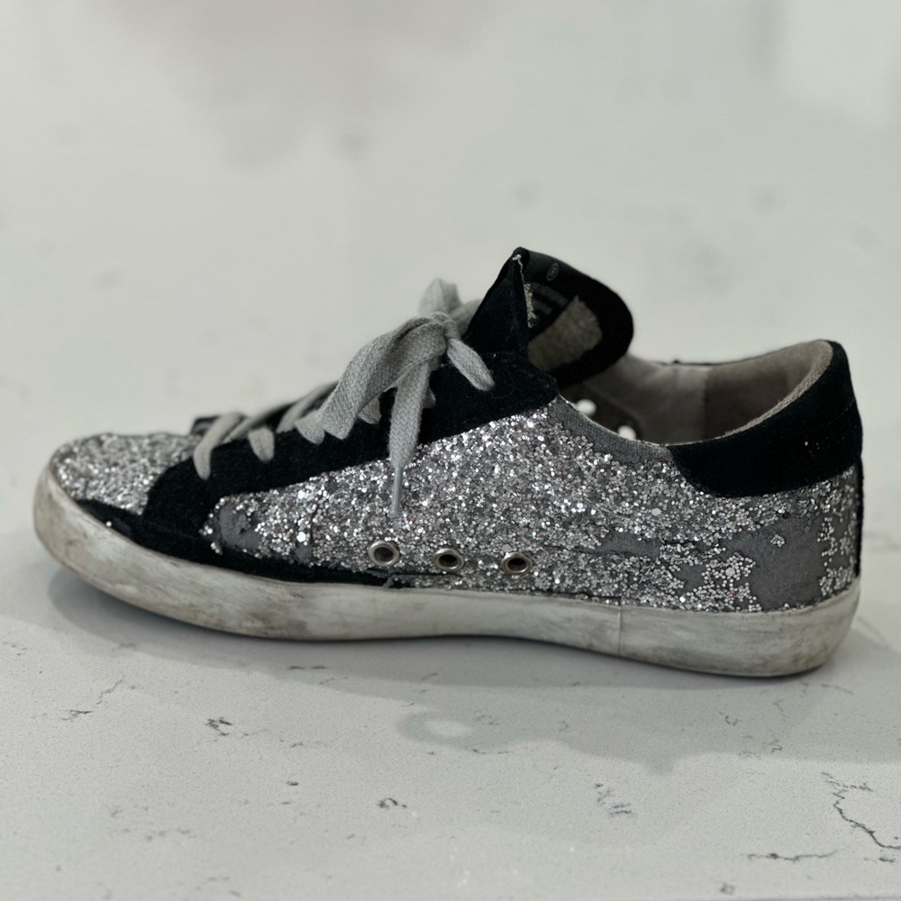 Golden Goose silver/ black size 36 shoe. - Picture 7 of 13